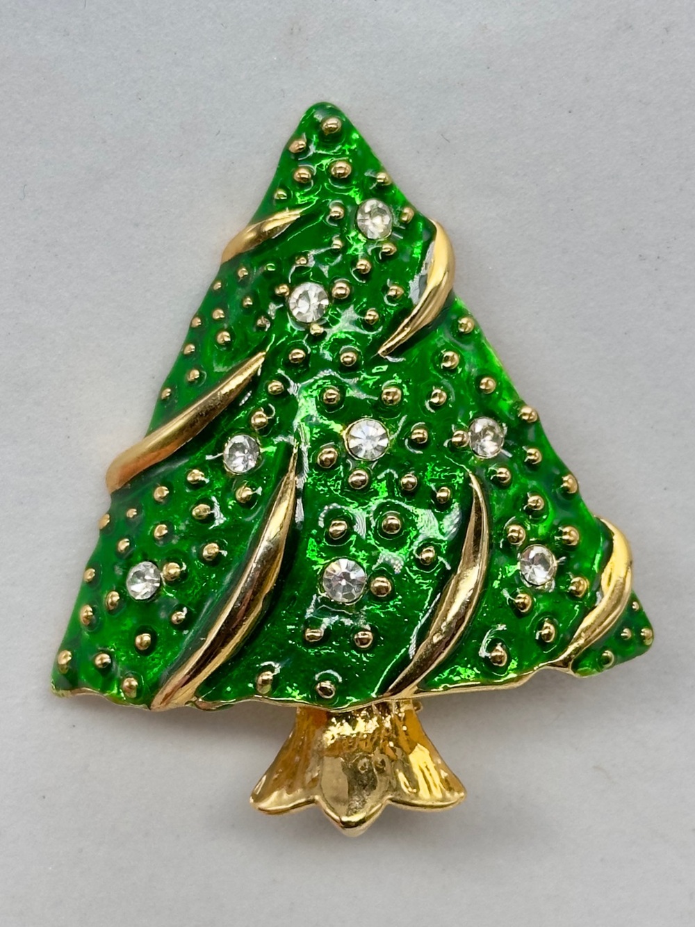Green Enamel Christmas Tree Brooch Pin Rhinestone Gold Tone Simple Winter